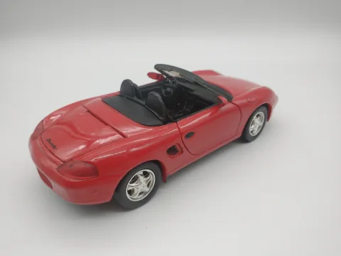 Porsche Boxster 1:24 3. kép