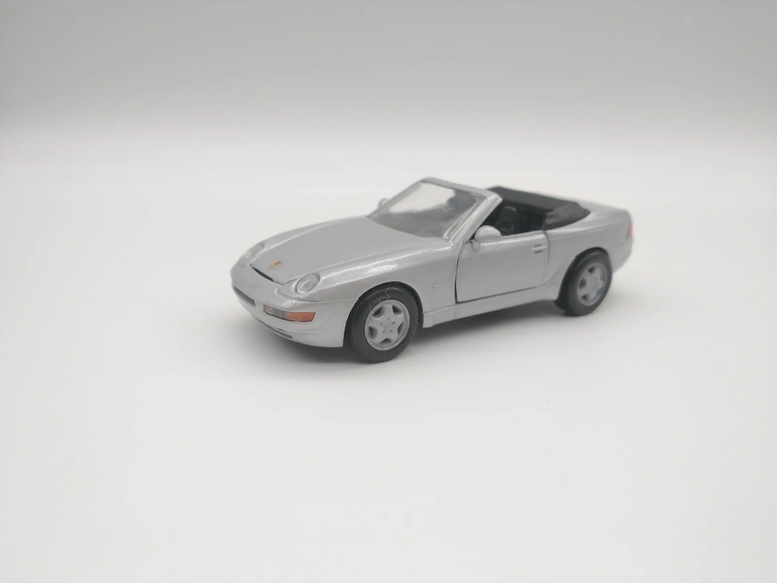 NZG Porsche 968 Cabrio 1:43